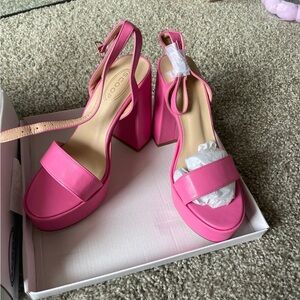 Women's Pink Platform Sandals
